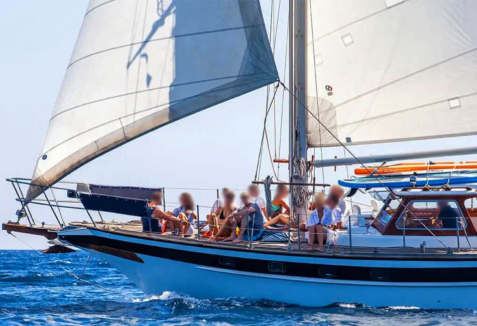 52.4 Ft Vintage Sailing Yacht photo highlight 28