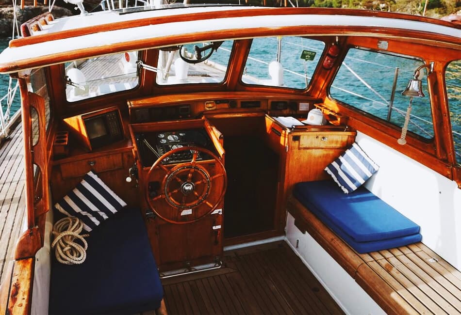 52.4 Ft Vintage Sailing Yacht photo highlight 15