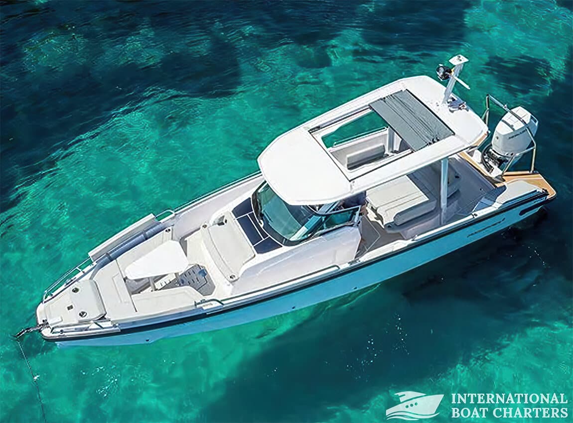 32.2ft/9.8m Axopar 29 ST Motorboat photo highlight 2