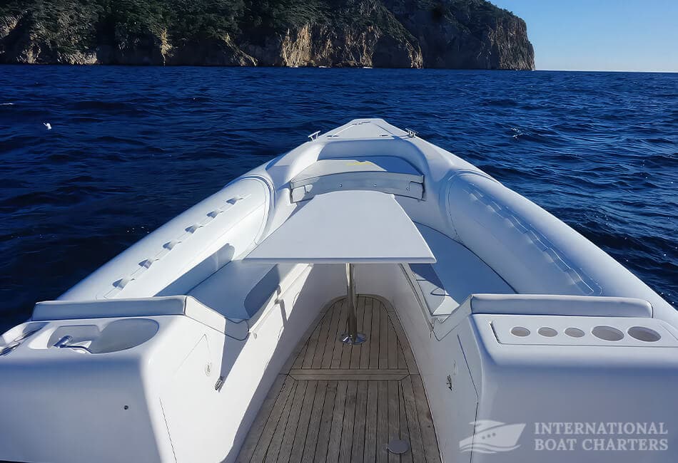 10m/32.8ft Bat 996 Open Powerboat photo highlight 3