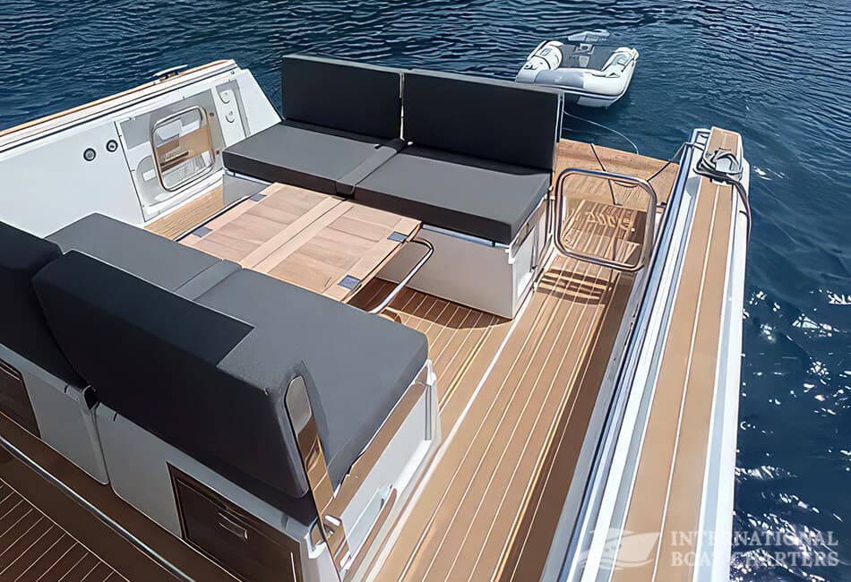 12.1m/39.7ft Fjord 38 Open Luxury Boat photo highlight 5