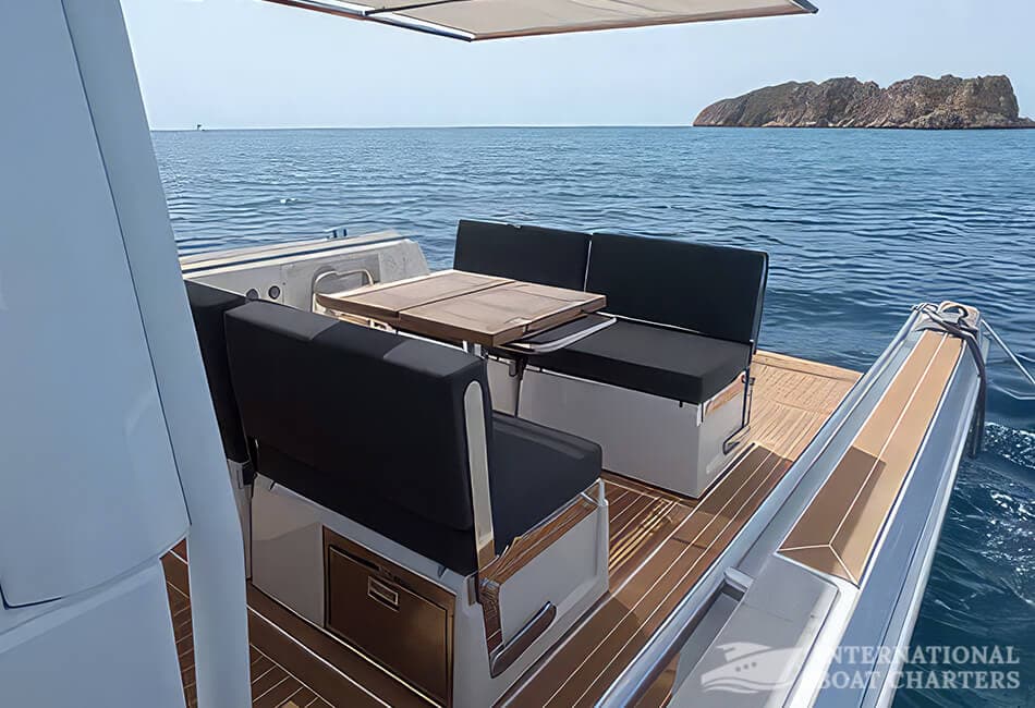 12.1m/39.7ft Fjord 38 Open Luxury Boat photo highlight 6