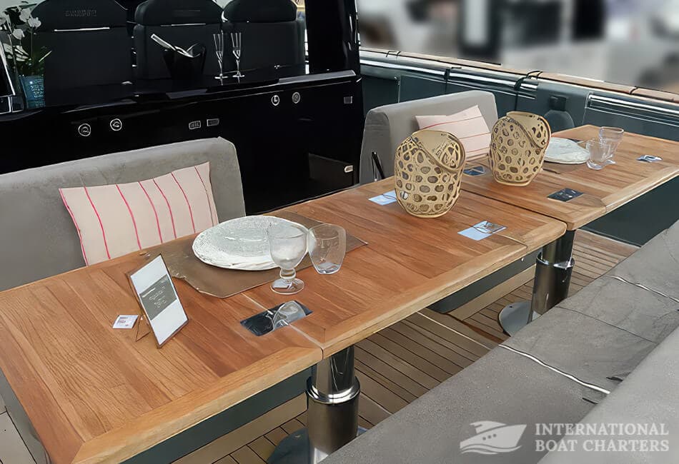 13.45m/44ft Fjord 44 Open Luxury Yacht photo highlight 7