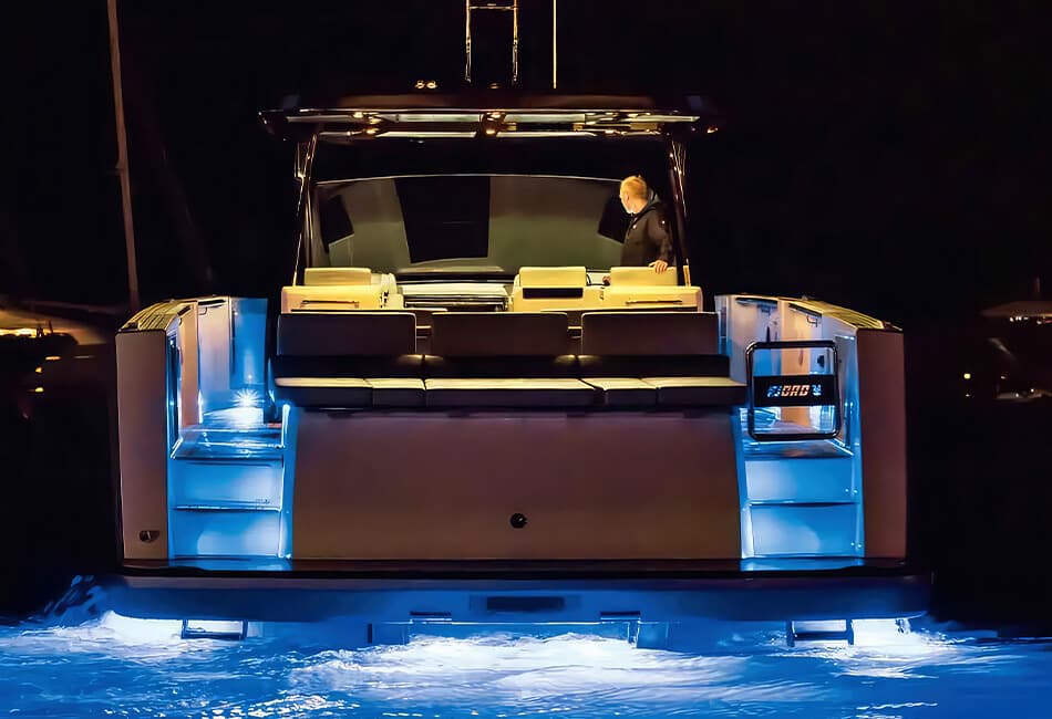 15.98m/52ft Fjord 48 Open Luxury Yacht photo highlight 8