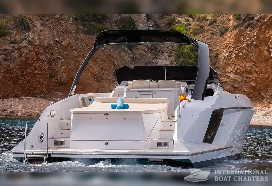 45.6ft/13.91m Frauscher 1414 Demon Luxury Yacht photo highlight 3