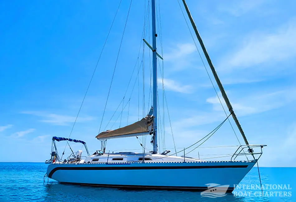 36ft/11m FURIA 37 Sailboat photo highlight 2