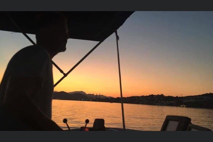Sunset & Cava 3hr Drinks SUP & Music Boat Trip - Port d’Alcudia photo highlight 6