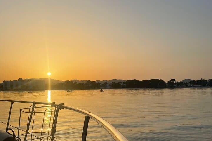 Sunset & Cava 3hr Drinks SUP & Music Boat Trip - Port d’Alcudia in Mallorca